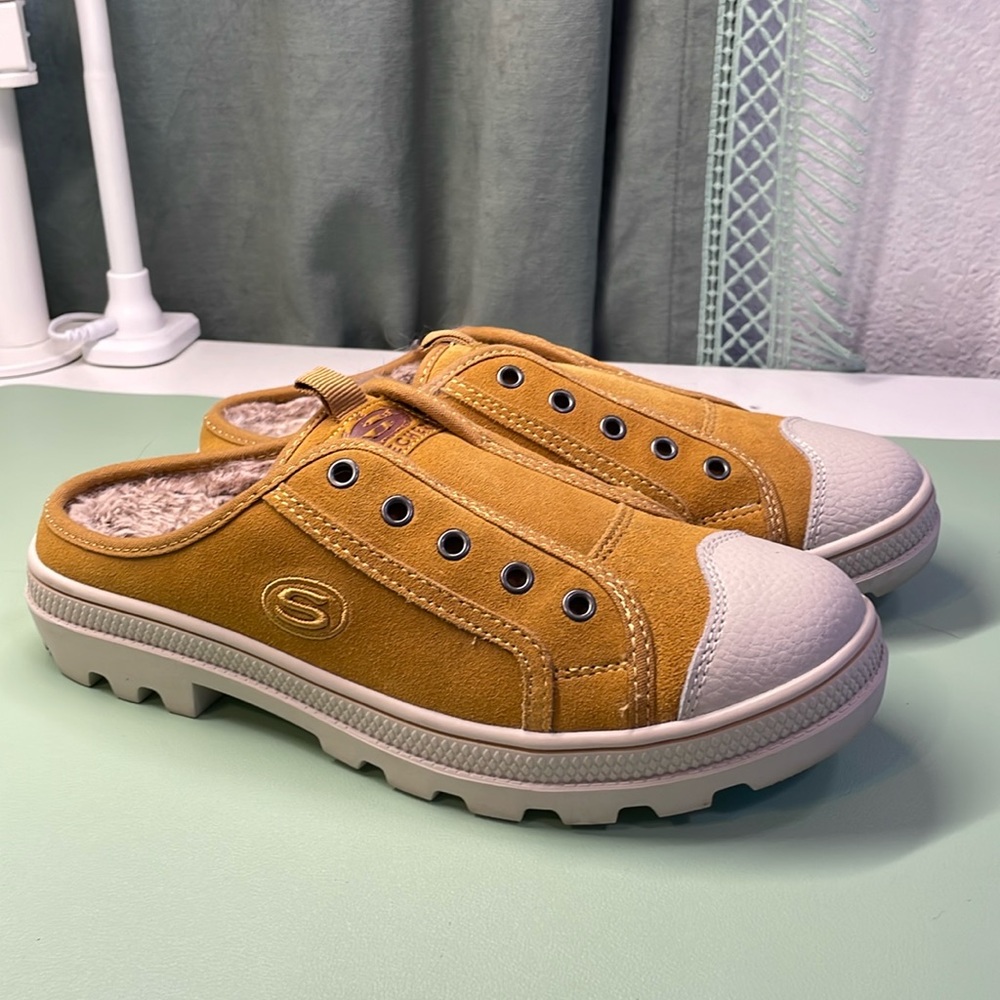 Sketchers Roadies